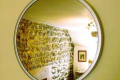 self catering holiday homes Peak District mirror