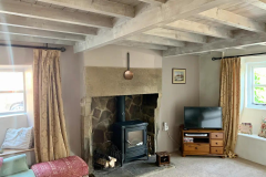 holiday rentals peak district Taddington living room