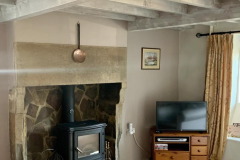 self catering accommodation Peak District Taddington living room