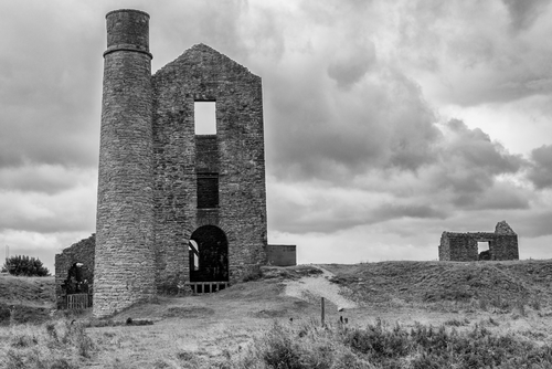 Magpie Mine – Great Shacklow Wood Loop from Ashford in the Water